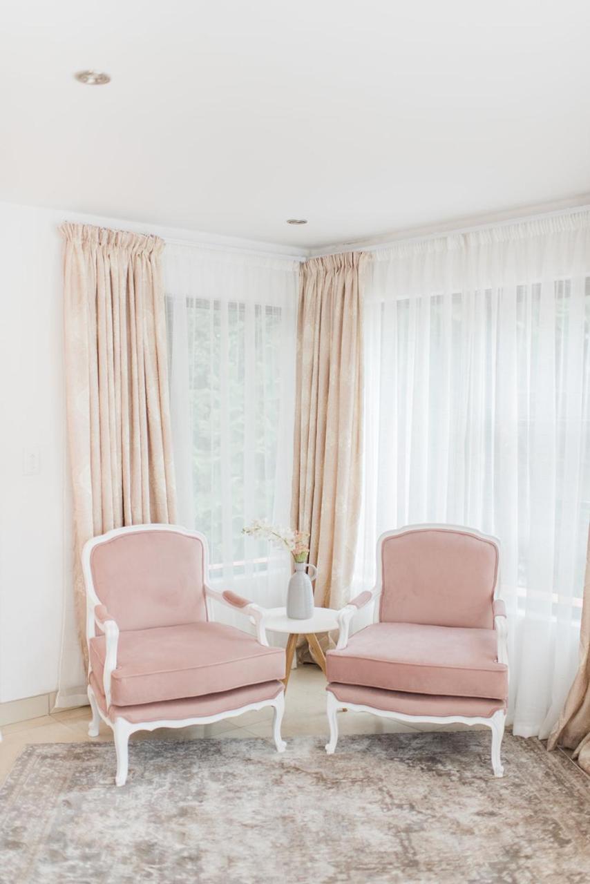 Chez Moe Hotel Germiston Esterno foto
